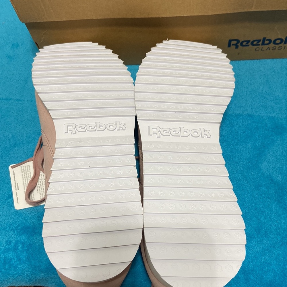 Reebok Classic Double Platform Shoes - Picture 6 of 6